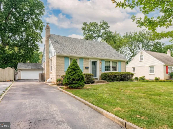 320 Garden Rd, Springfield, PA 19064