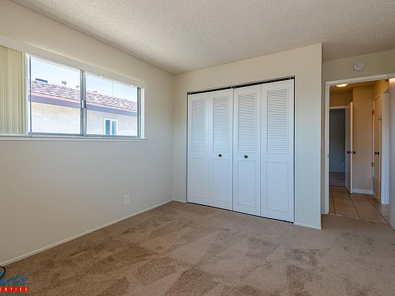 4th image of 251 Washington St #3