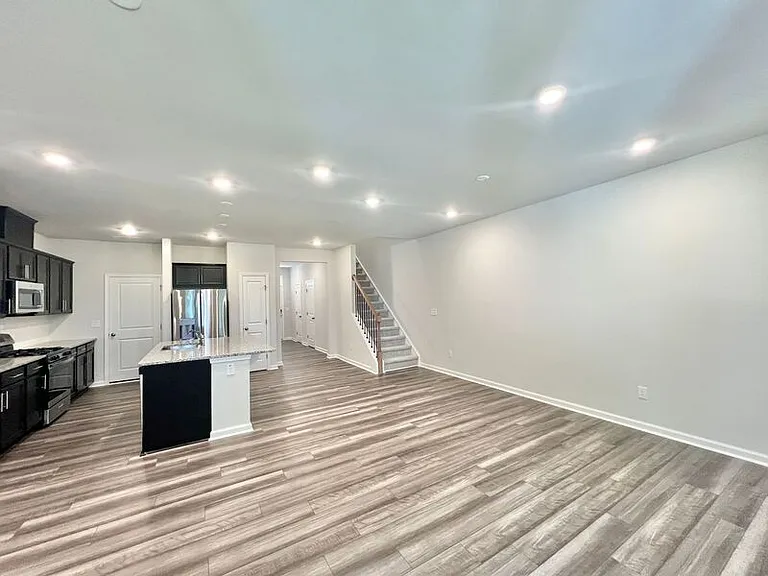 183 Aster Bloom Ln — Photo 5