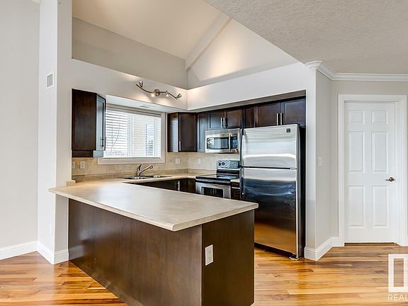 5th image of 14612 125th St NW #412