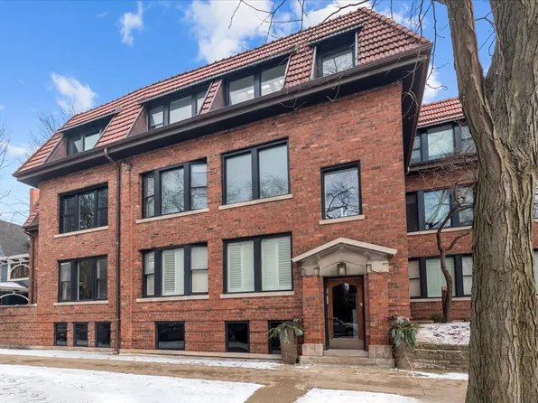 909 Michigan Ave #7, Evanston, IL 60202