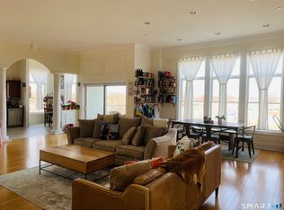 200 Harbour Close Unit 514, New Haven, CT 06519