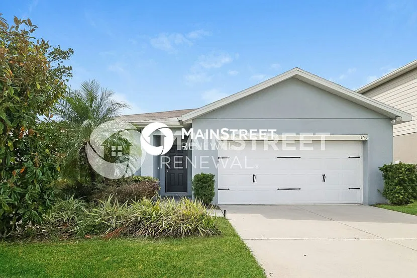 525 Lucerne Blvd