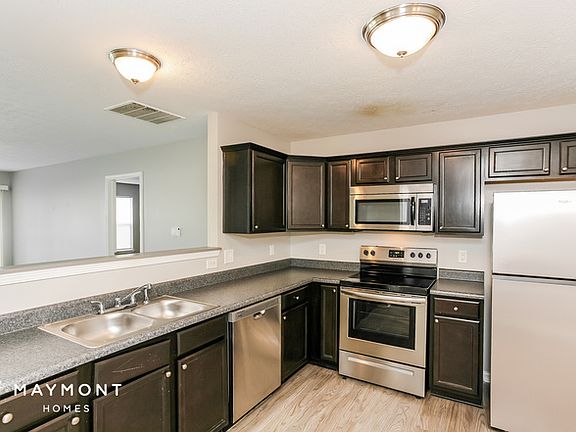 5th image of 224 Rolling Ridge Dr