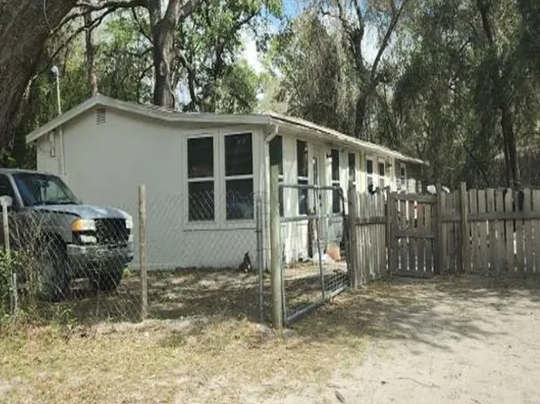 3015 NE 146th Ct, Silver Springs, FL 34488