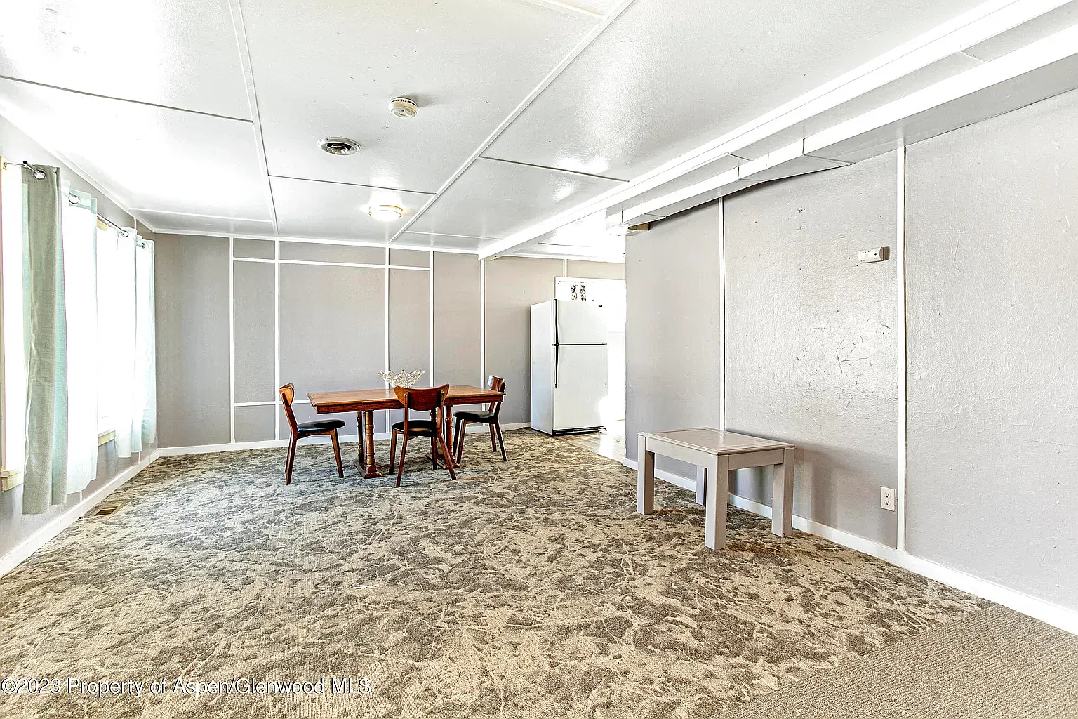 3 bed, $1,725 — Photo 2