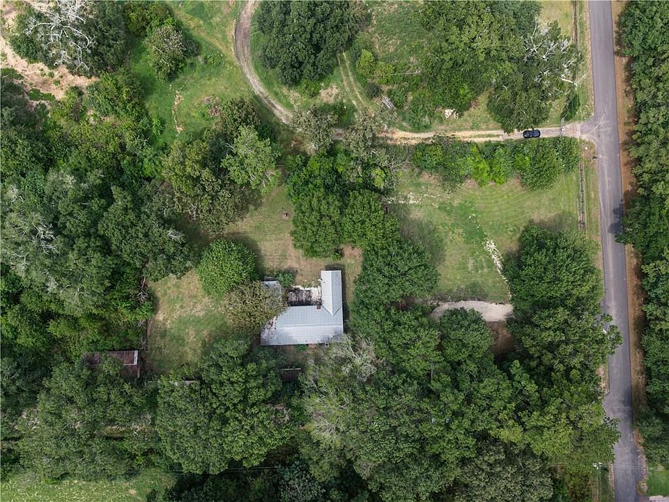 1st image of 78573 Booth Rd