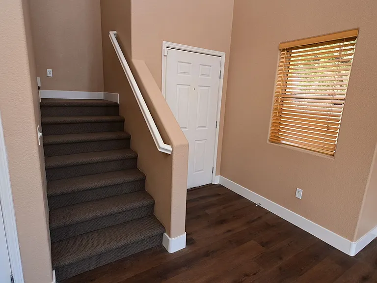 10461 Chrisman Ave — Photo 28