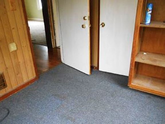 5th image of 246 West St