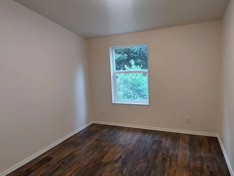 6740 Greystone Ln — Photo 15