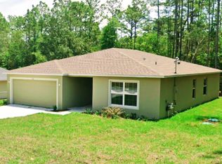 108 W Goldcoast Pl, Citrus Springs, FL 34434