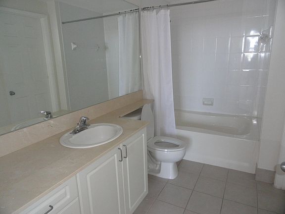 3rd image of 630 S Sapodilla Avenue #Ph27