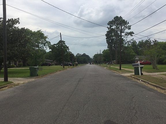 4th image of 1224 Woodbridge Dr
