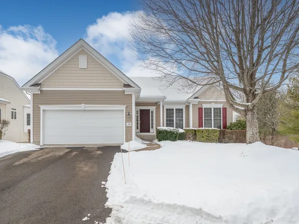 118 Country Club Drive #118, Oxford, CT 06478