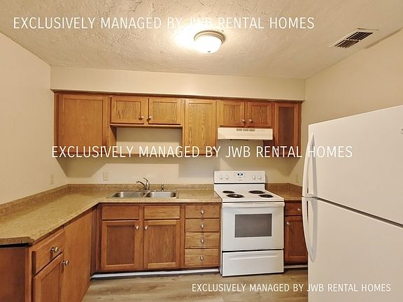 3rd image of 768 Ontario St