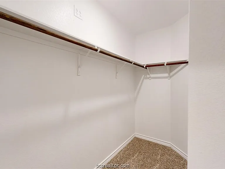 2148 Chief St — Photo 25