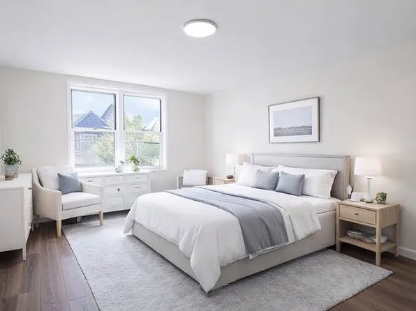 150 Hawthorne St APT 2L, Brooklyn, NY 11225