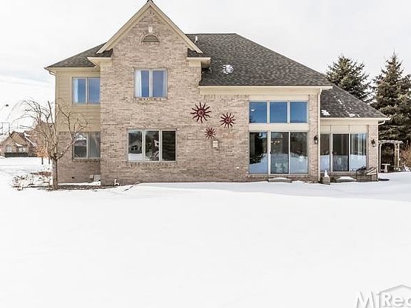 3rd image of 8407 S Shore Dr