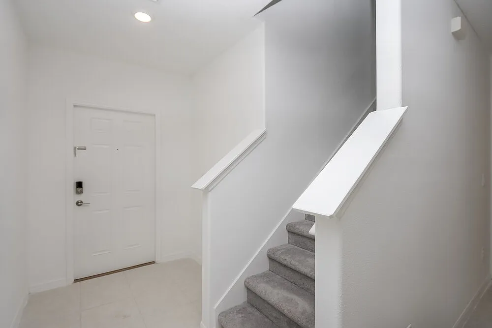 4 bed, 2.5 bath, 1763 sqft, $2,545 — Photo 4