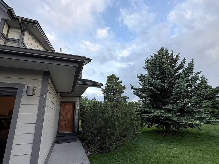 Typha Ct — Photo 2