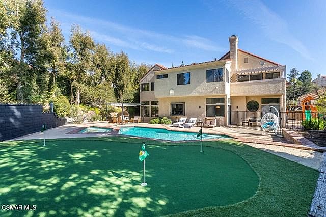 1st image of 6051 Lake Lindero Dr