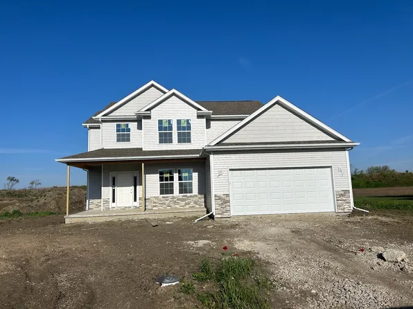 1415 Warwick Dr, Savoy, IL 61874