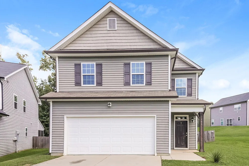 4 bed, 2.5 bath, 1911 sqft, $2,970 — Photo 1