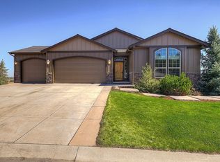 2324 SW Valleyview Dr, Redmond, OR 97756