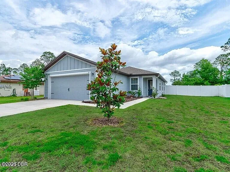 33 Pine Croft Ln — Photo 1