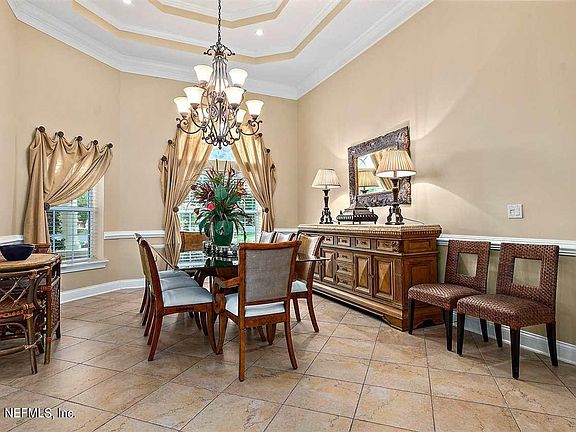 4th image of 200 Fiddlers Point Dr