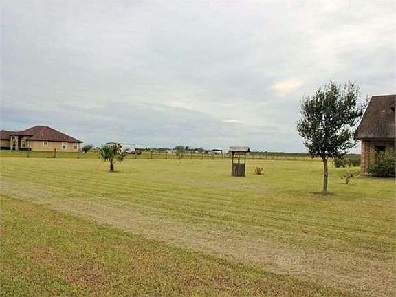 4th image of 11225 Fm 1834
