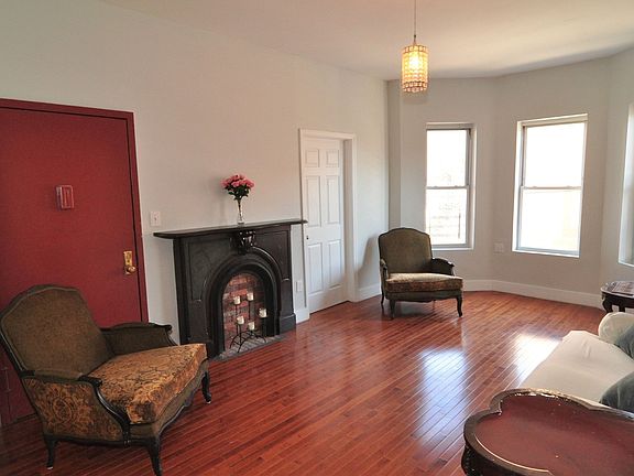 4th image of 506 E 188th St APT 3