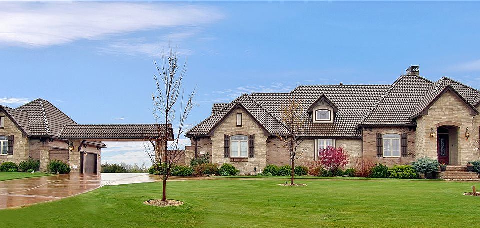 1st image of 1117 E Bluestem Ct