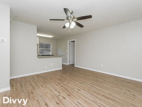 4th image of 7575 15th St N