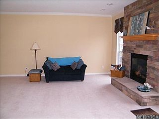 3rd image of 992 Tradewinds Cv Unit A