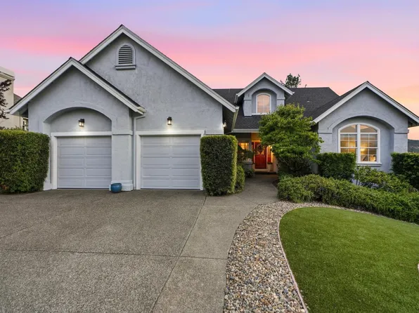 6332 Meadowridge Drive, Santa Rosa, CA 95408
