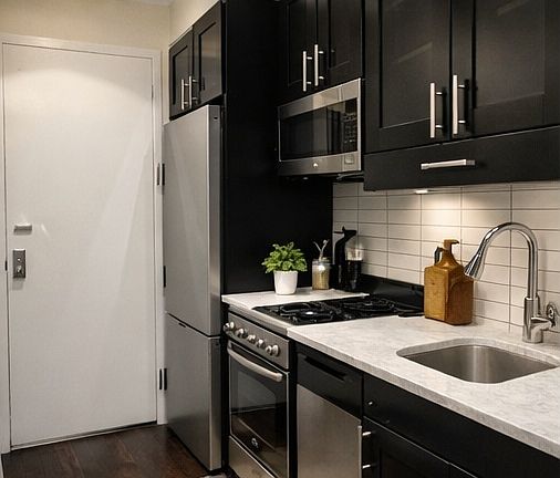 2nd image of 222 E 12th St #3D