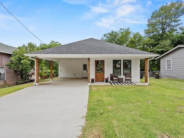 308 Santa Fe St, Wolfe City, TX 75496