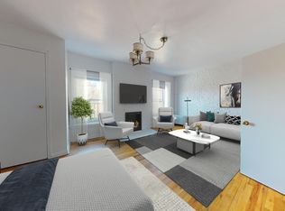 286 W 11th St #5R, New York, NY