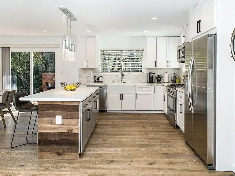 3002 Foothill Blvd — Photo 7