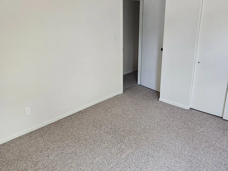 3644 N Mayfield Dr #1 — Photo 16