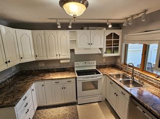 28 Park Ave E, Brewer, ME 04412