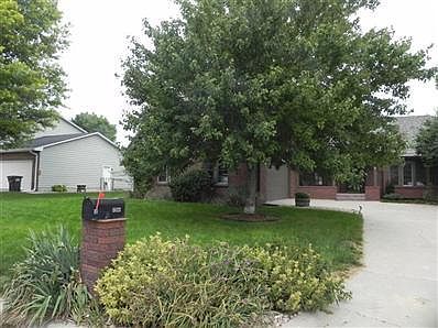 3rd image of 1623 Raell Dr