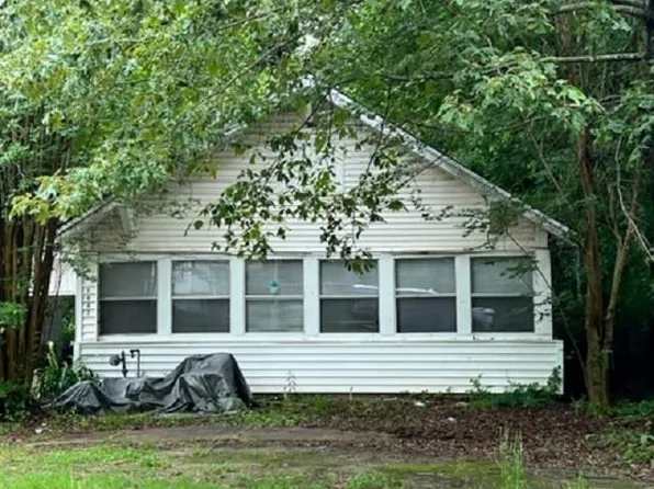 1905 Walnut St, Texarkana, TX 75501