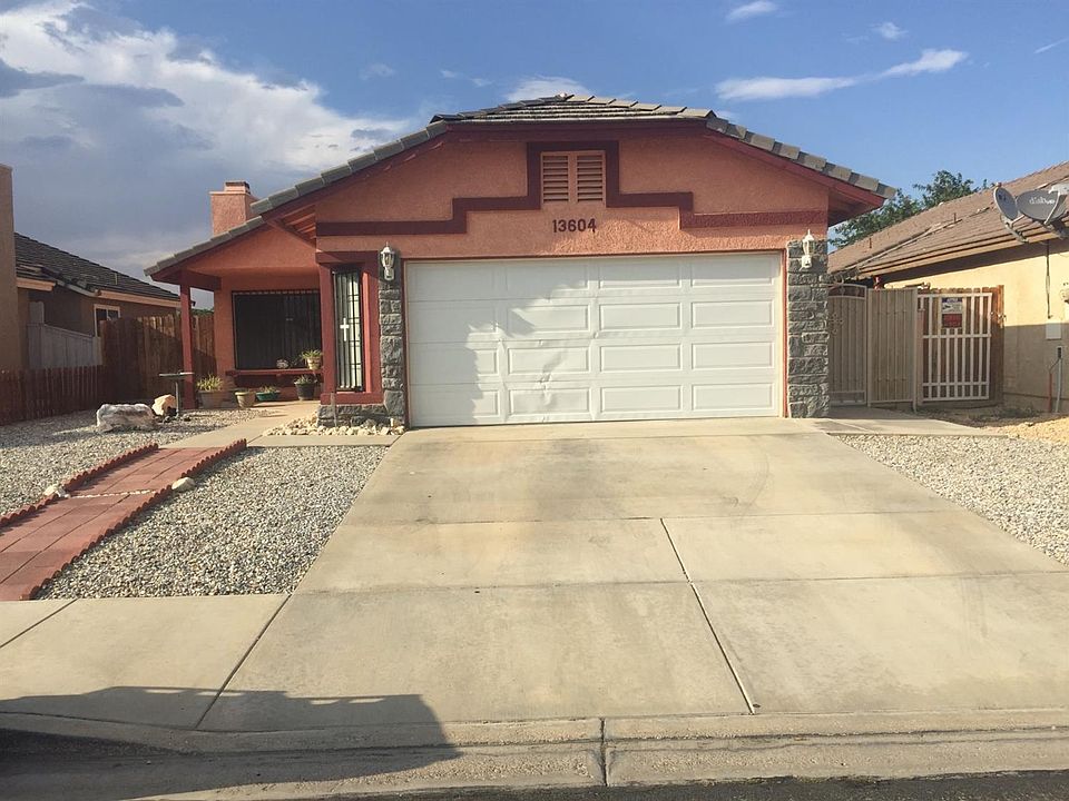 1st image of 13604 Ironstone Cir