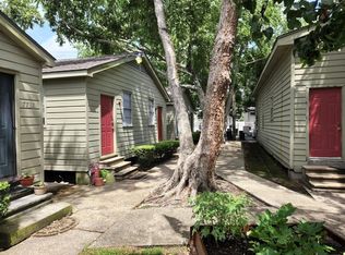 7733 Oak St, New Orleans, LA 70118