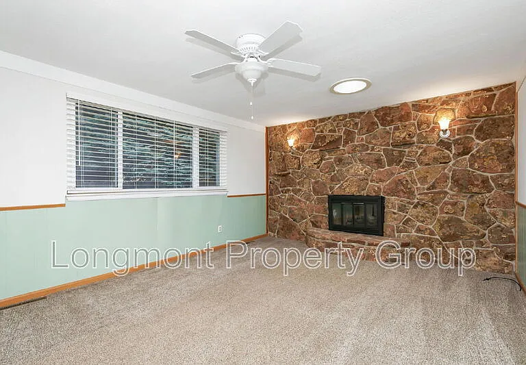 2336 Smith Ct — Photo 4