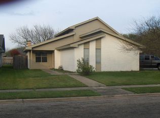 208 Johnson Dr, Albertville, AL 35950