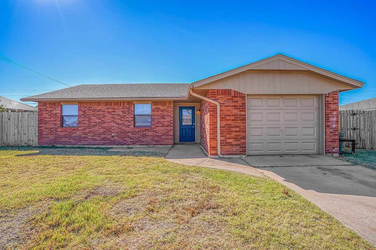 214 Cherokee St, Geronimo, OK 73543 Zillow