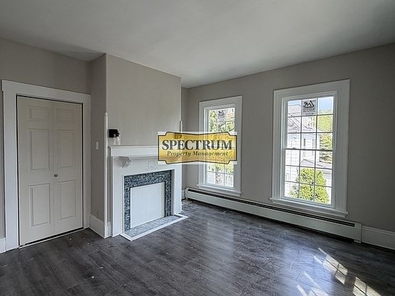 3rd image of 25 Winter St #3